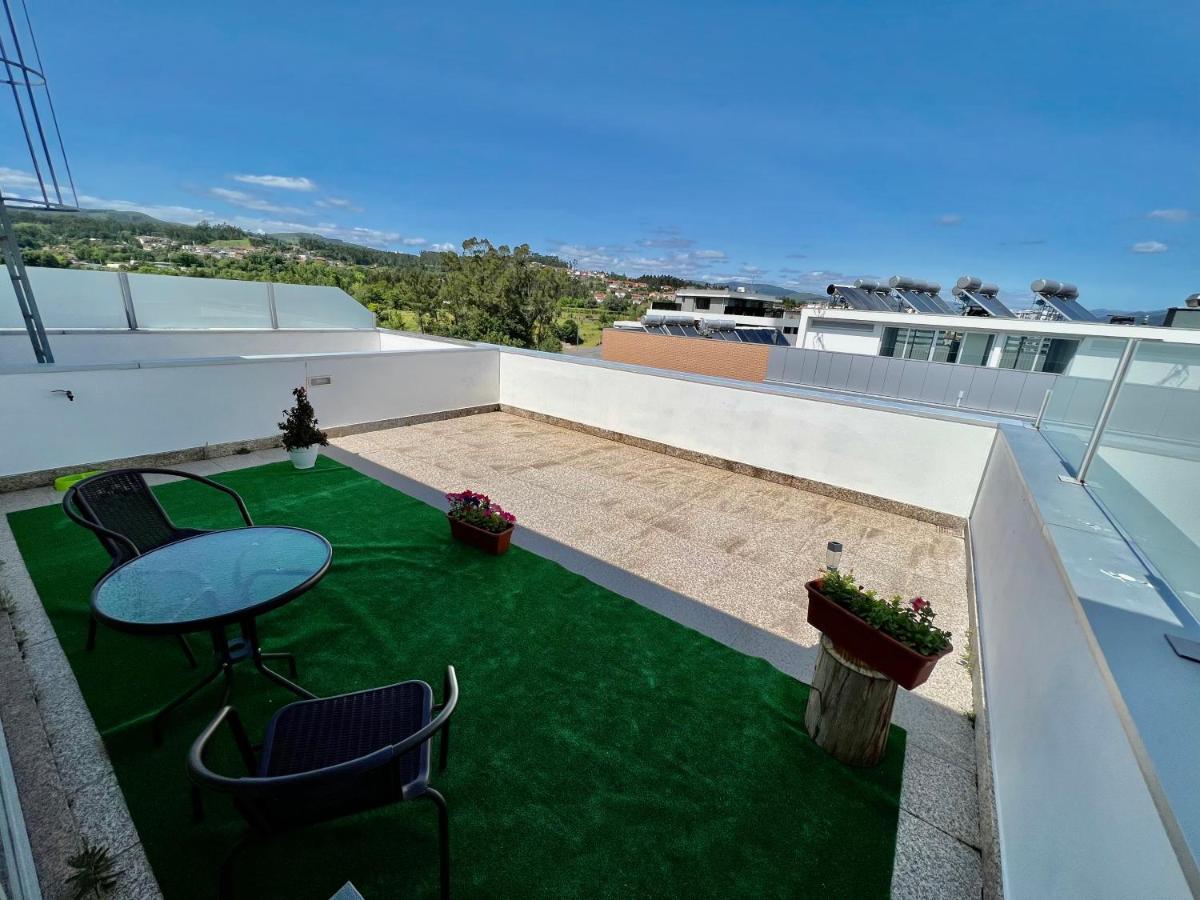 Quarto Privado E Entrada Independente Com Aquecimento E Terraco - Vila Verde Centro Braga Eksteriør billede