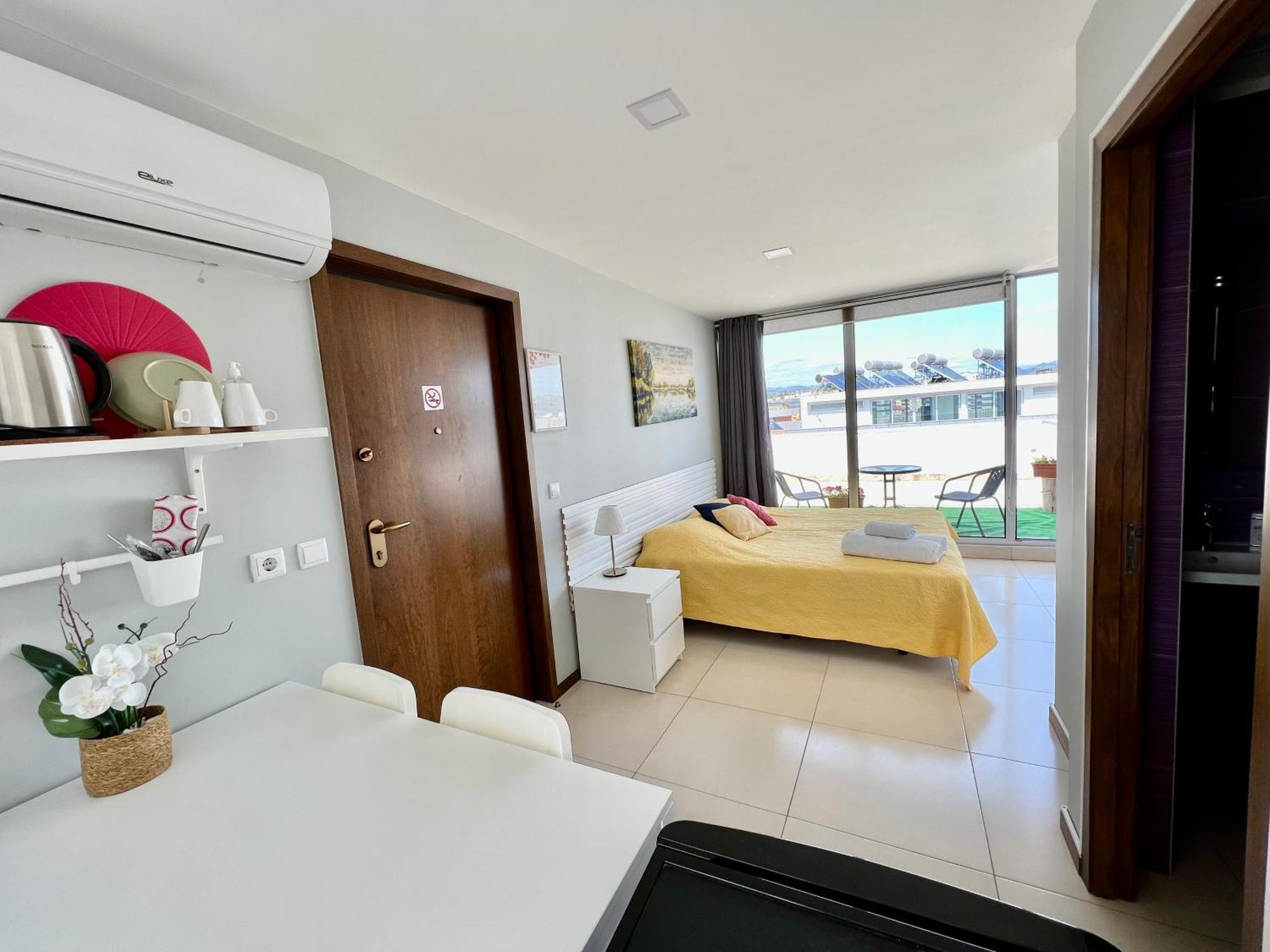 Quarto Privado E Entrada Independente Com Aquecimento E Terraco - Vila Verde Centro Braga Eksteriør billede